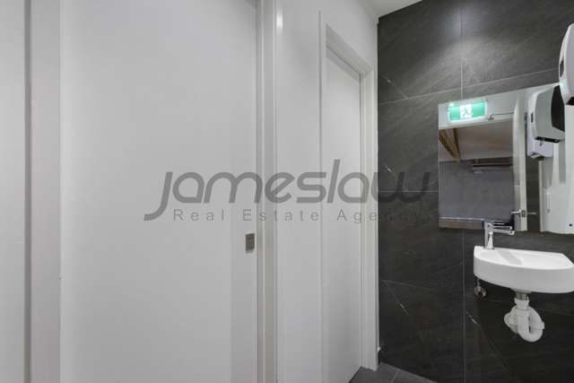 Level 2/9 Gore Street City Centre_4