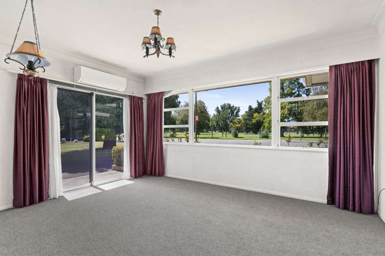 235 Kenilworth Road Mayfair_4