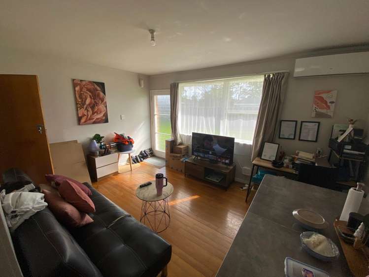 2/13 Alcock Street Mt Wellington_2