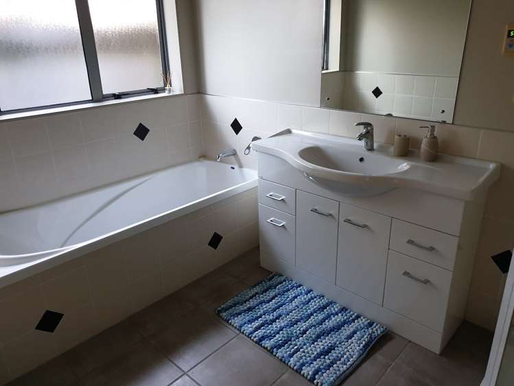 10 Consort Close Paraparaumu Beach_18