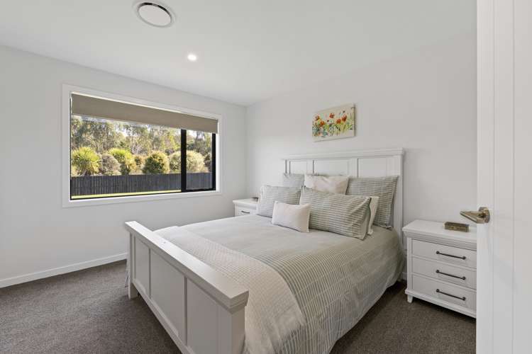 12 Kahikatea Drive Kinloch_14