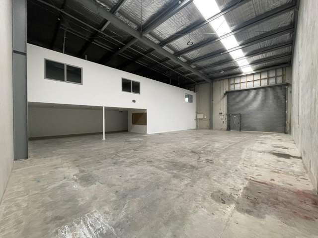 Unit 11, 19 Nga Mahi Road Sockburn_3