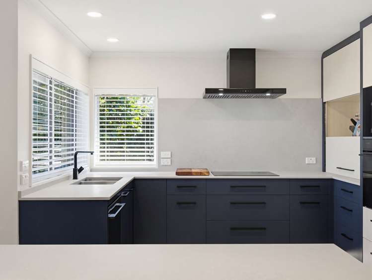 27 Basley Road Owhata_6