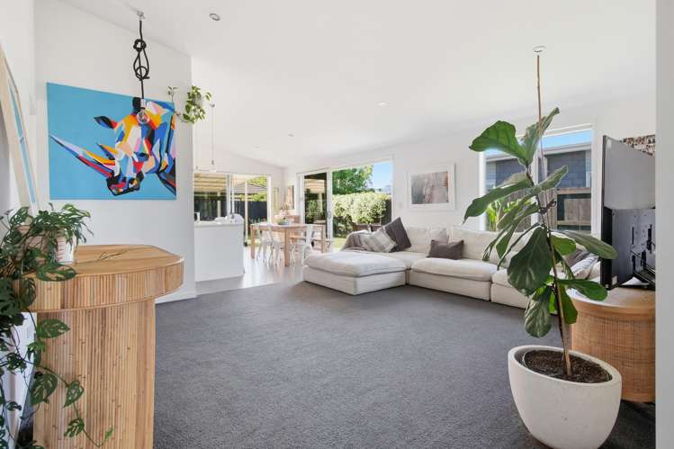 42 Butterworth Crescent Papamoa_1