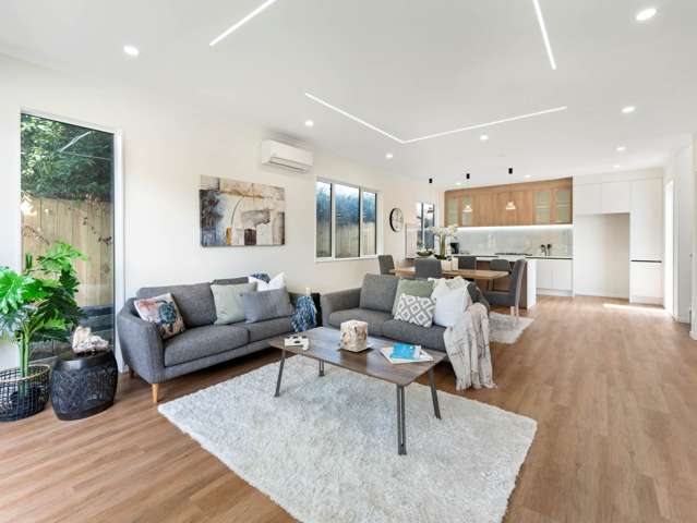 89B St Anne's Crescent Wattle Downs_1