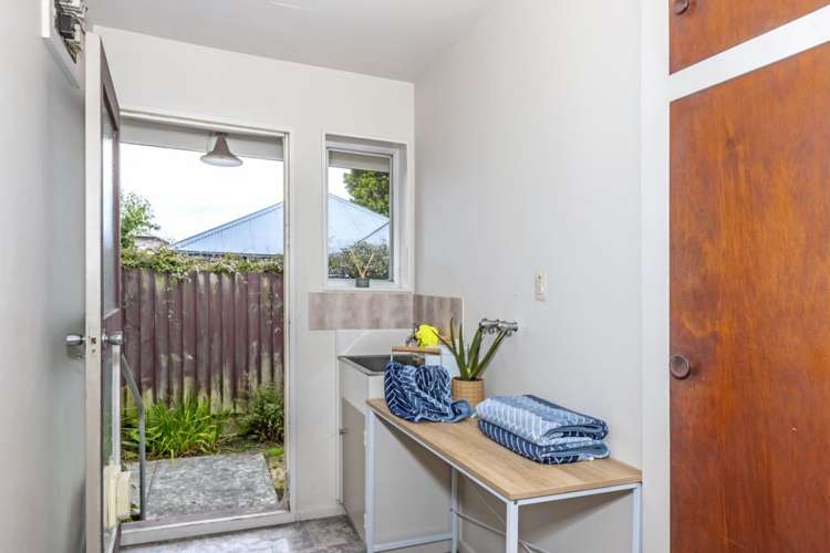 2/87a Middlepark Road Sockburn_9