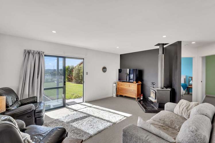 57 Princes Street Waikari_21