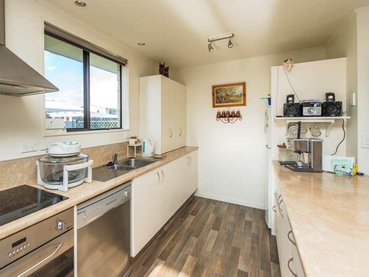 6 Oaklea Avenue Marton_2