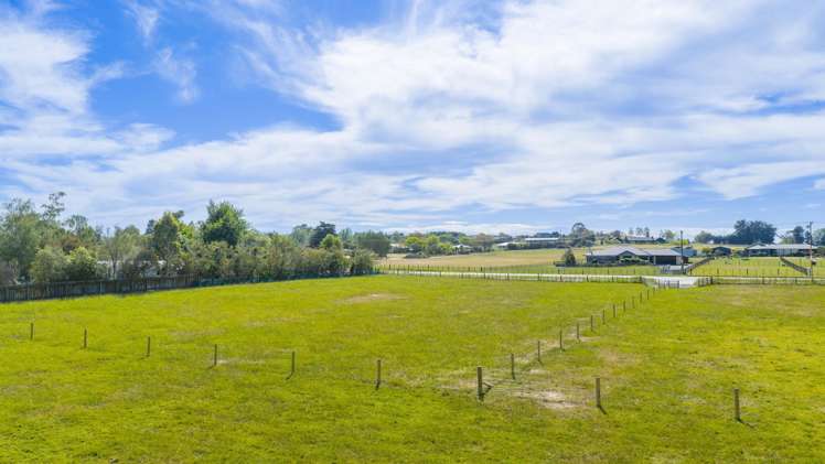 330 and 328 Racecourse Road Waipukurau_7