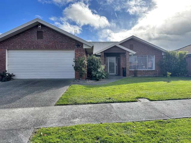 KELVIN GROVE - 4 BEDROOM