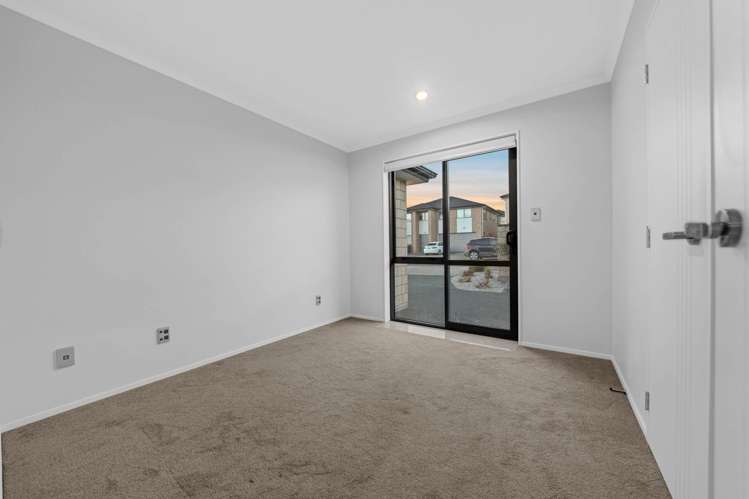 63 Castlederg Drive Flat Bush_26