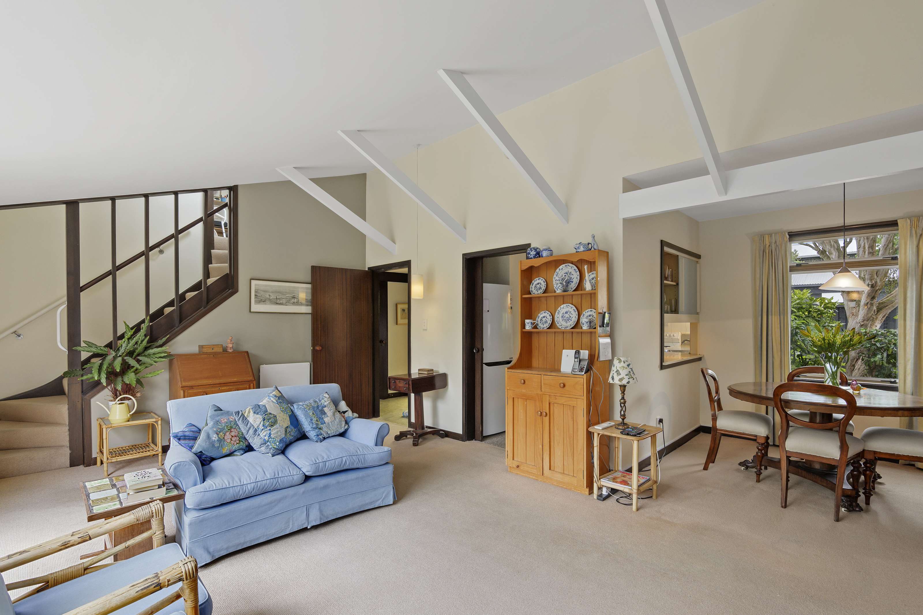 2/32 Albany Street Saint Albans Christchurch City Houses for Sale