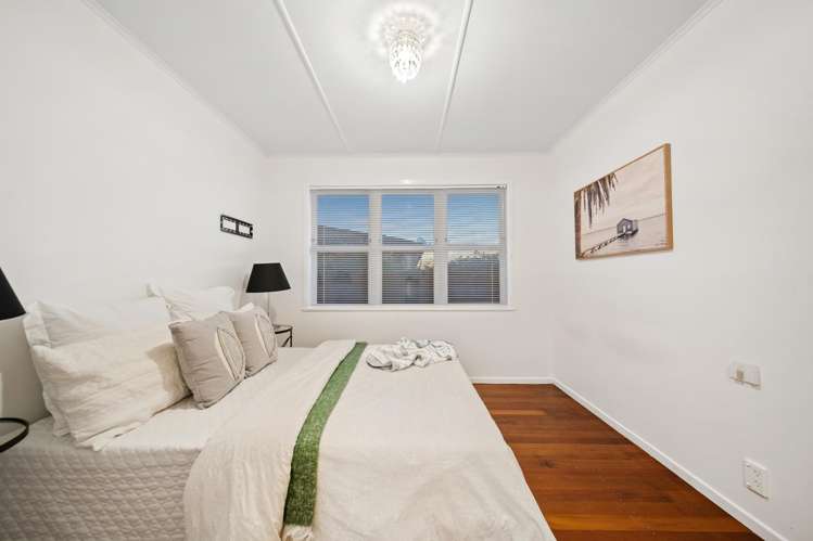 42C Vine Street Mangere East_12