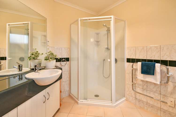 45 Rathmar Drive Manurewa_8