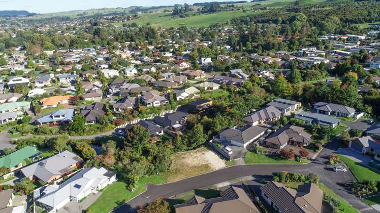 100 Rimuvale Street Pukehangi_7