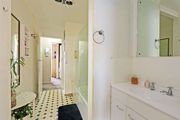 19 Weddell Street Flaxmere_12