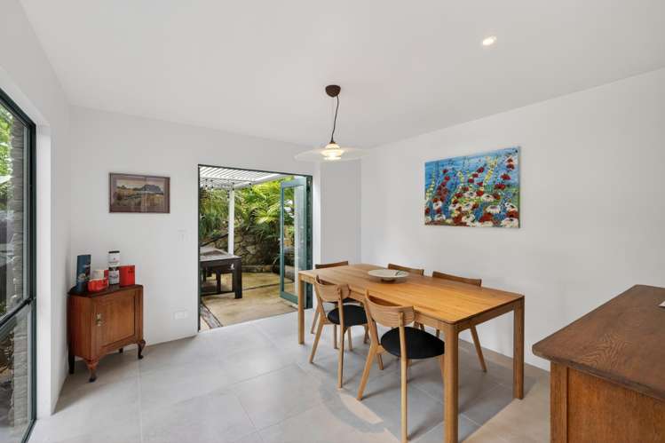 56 Little John Drive Bellevue_10