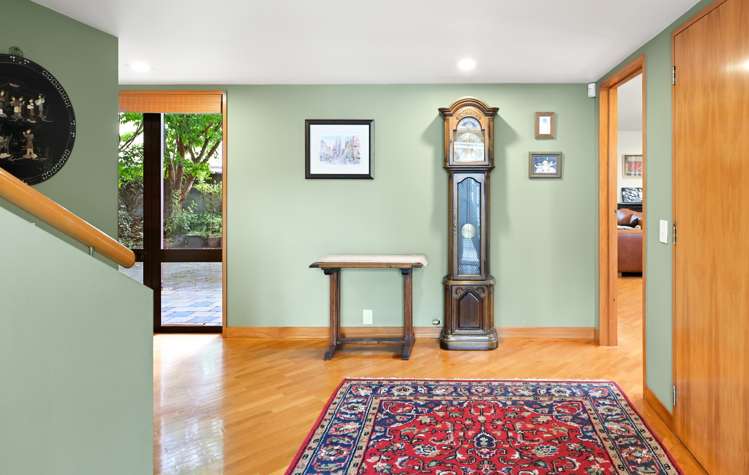 243 Dey Street Hamilton East_2