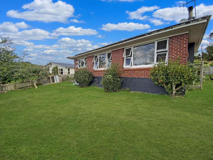 8 Feltham Street Hunterville_2