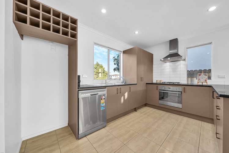 133 Baverstock Road Flat Bush_6