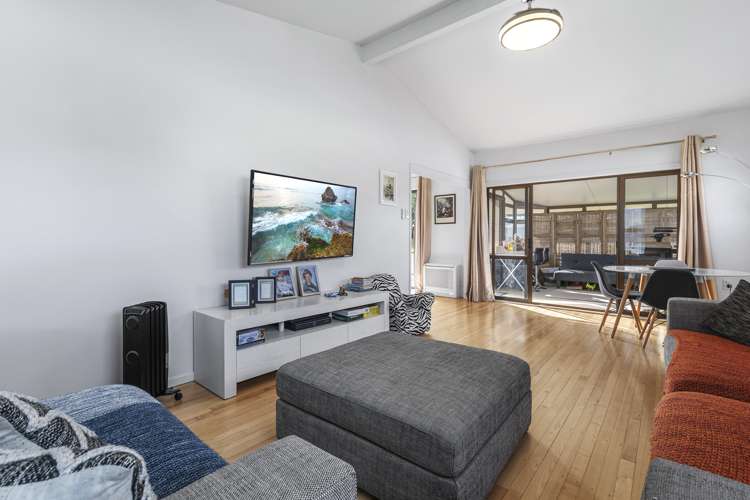 22 Jefferson Place Brookfield_11