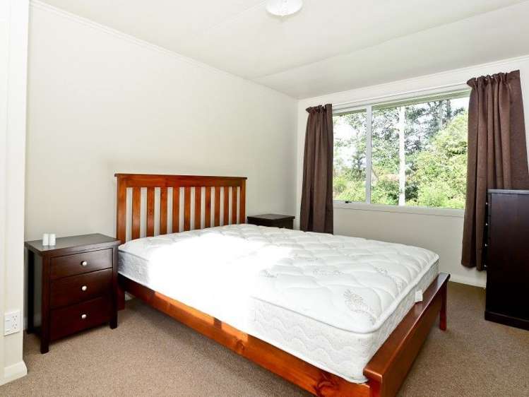 21b Montgomery Crescent Bader_5