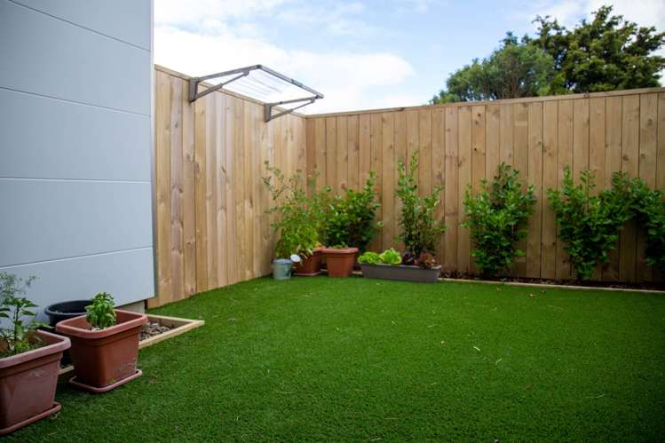 9/137 Tirimoana Road Te Atatu South_6