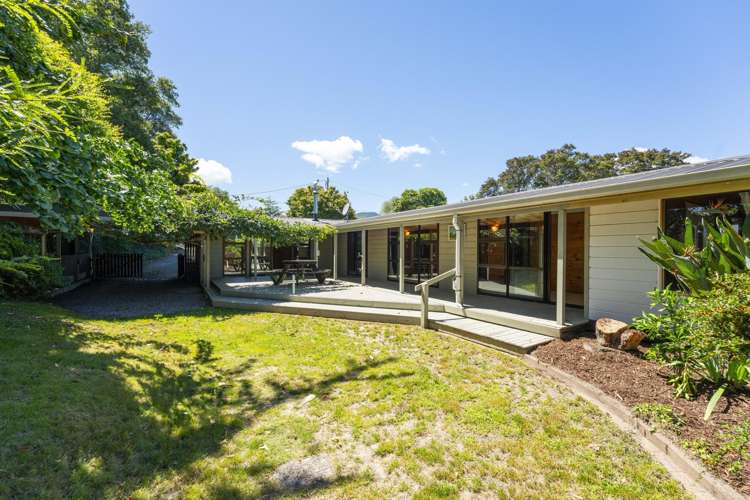 33 Hinekura Avenue Central_22