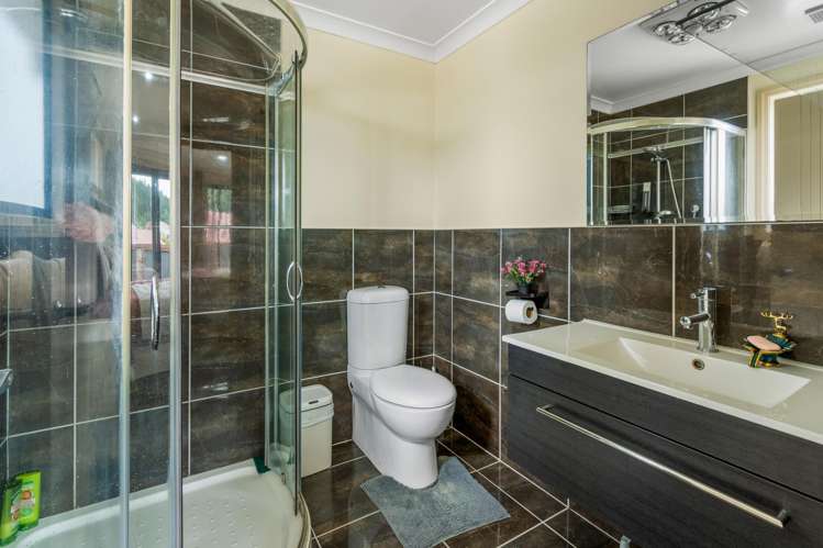 6 Grandvista Drive Green Island_18