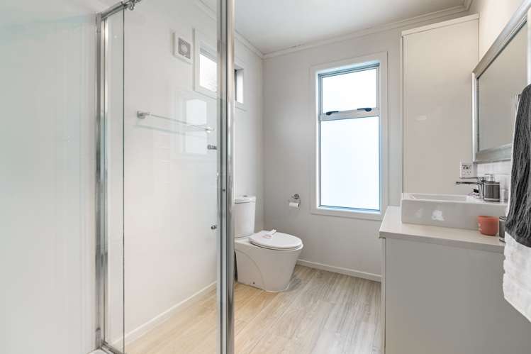 6 Mcmillan Road Omiha_14