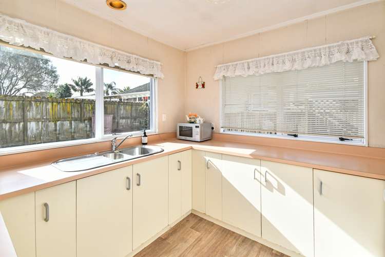 2/30 Sturdee Road Manurewa_7