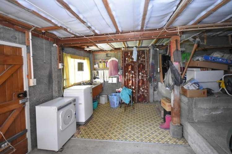 18 Koremata Street Green Island_9