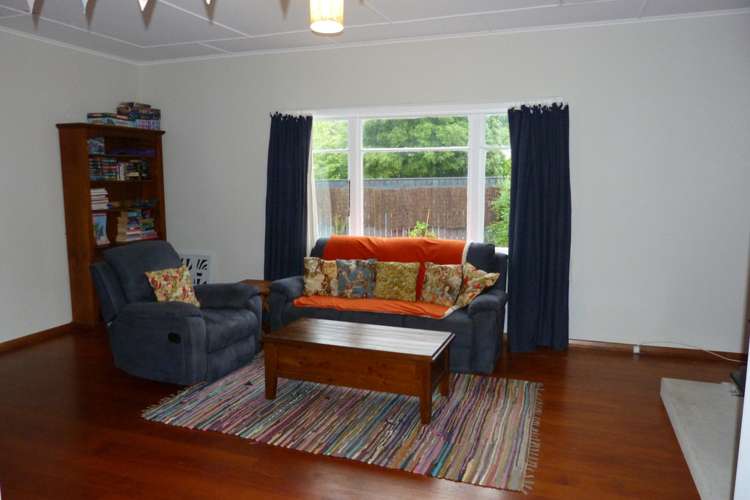 22 Wakefield Street Featherston_3