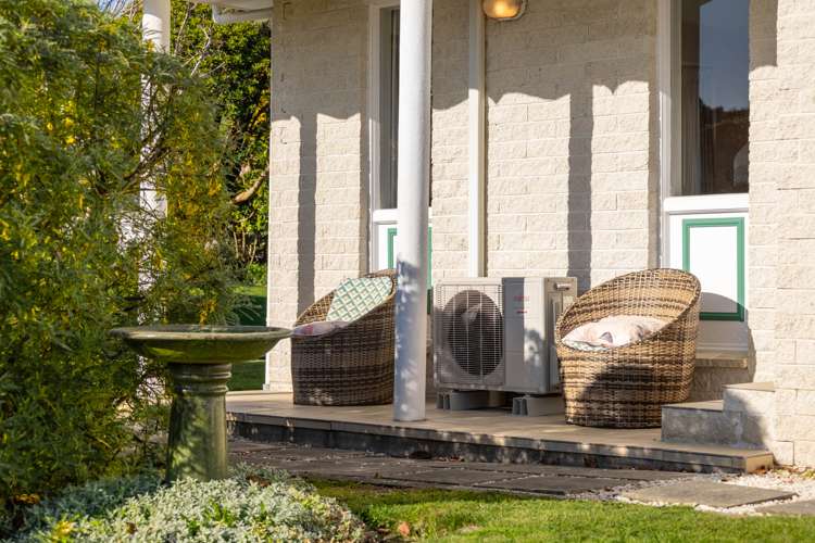 1 Edgewater Street Waikanae_13