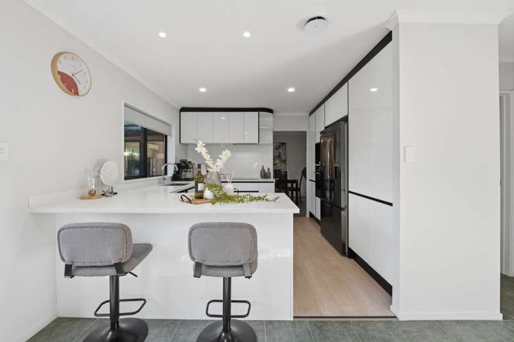 18 Sambrooke Crescent Flat Bush_11