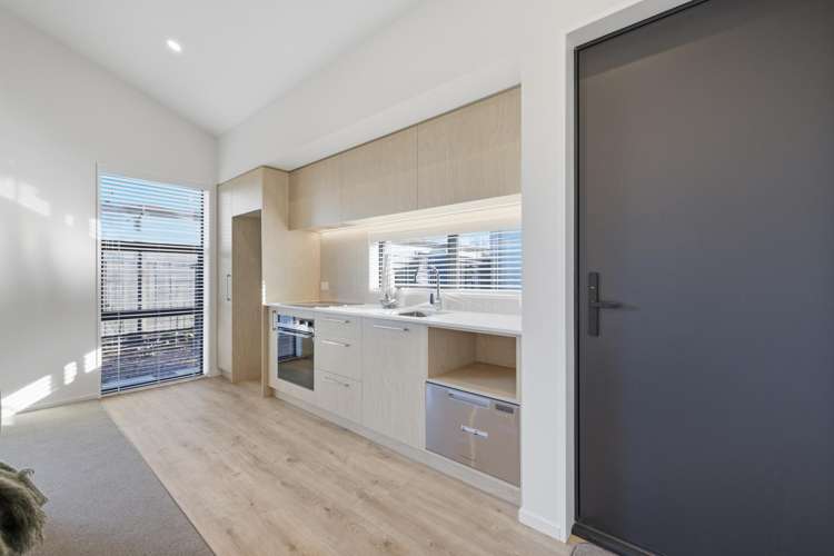 2 Evatt Street Bryndwr_16
