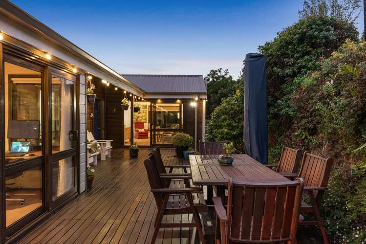 50 David Crescent Karori_1