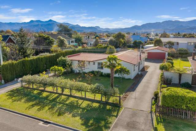Opportunity Knocks in Renwick
