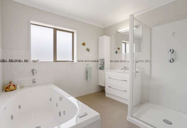 1/15 Coronation Road Mangere Bridge_3