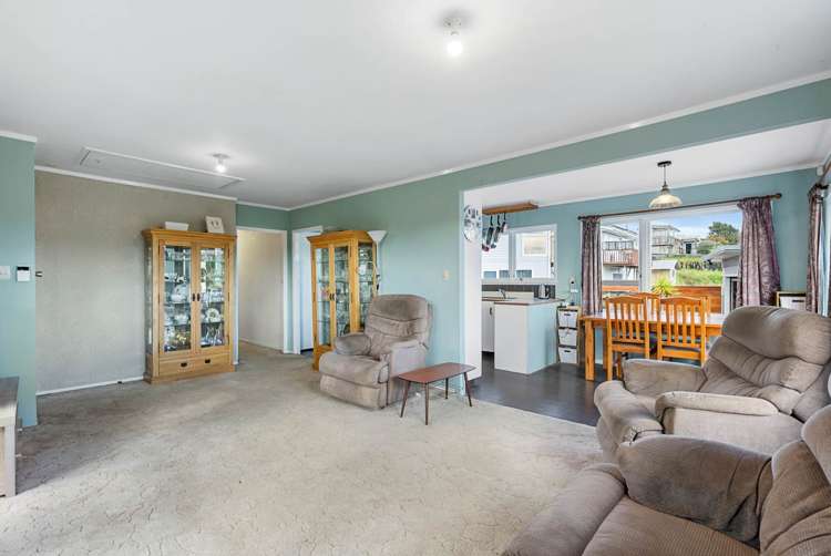 166 Glengarry Road Glen Eden_7
