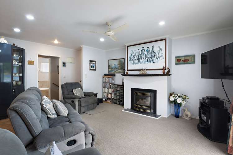 607b Augustus North Street Thames_10