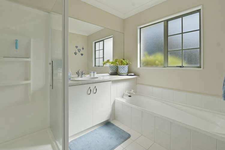 18 Azalea Dell Mount Maunganui_15