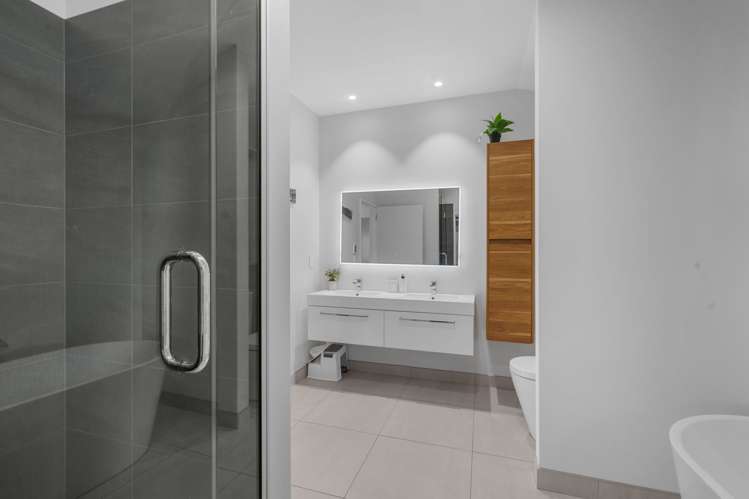 291 Cannon Hill Crescent Mount Pleasant_16