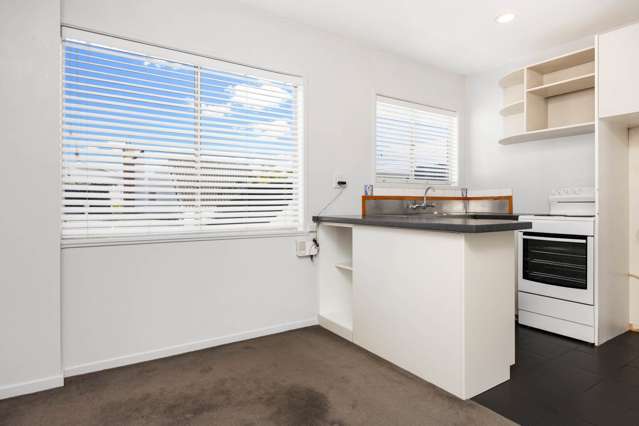 15/72 Kitchener Road Milford_3