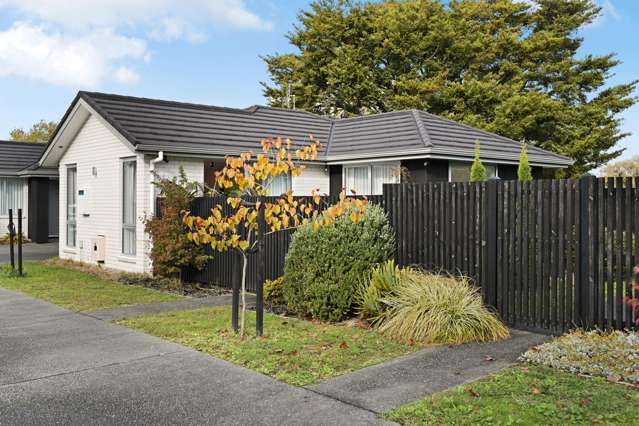Luxury Living in Queenwood