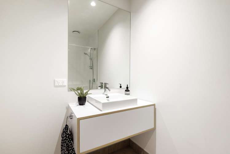 401/70 Victoria Street Onehunga_12