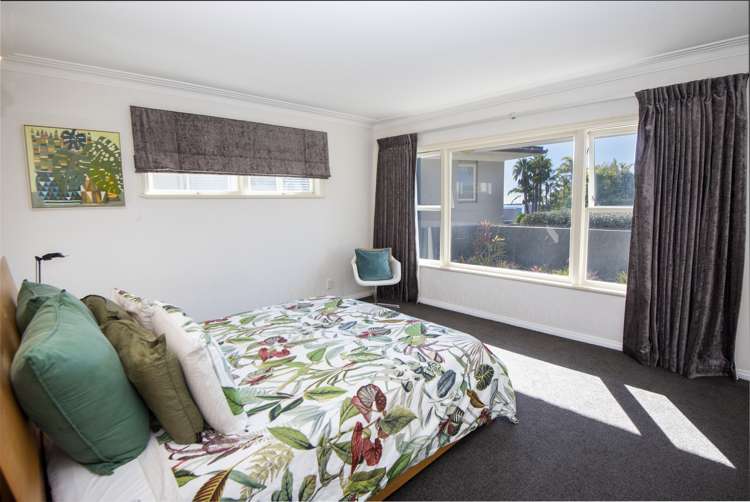 2 Pleasant Place Mellons Bay_10