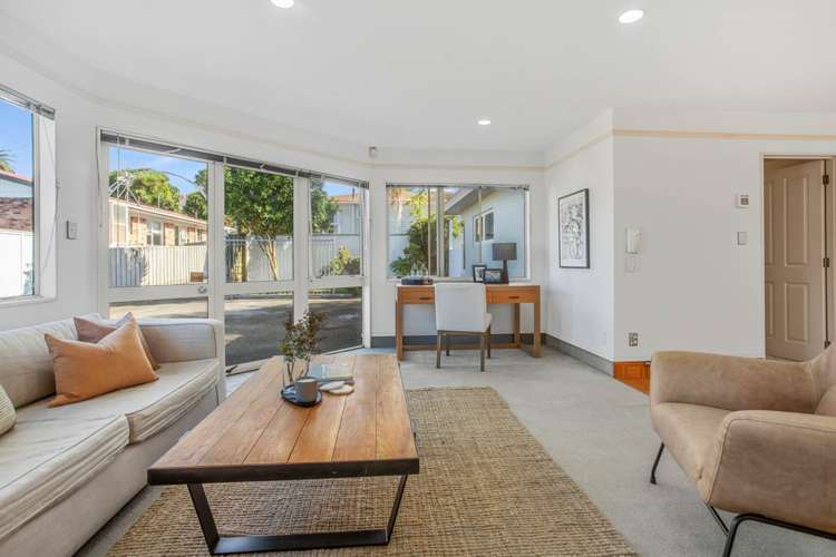 2/145a Campbell Road One Tree Hill_3