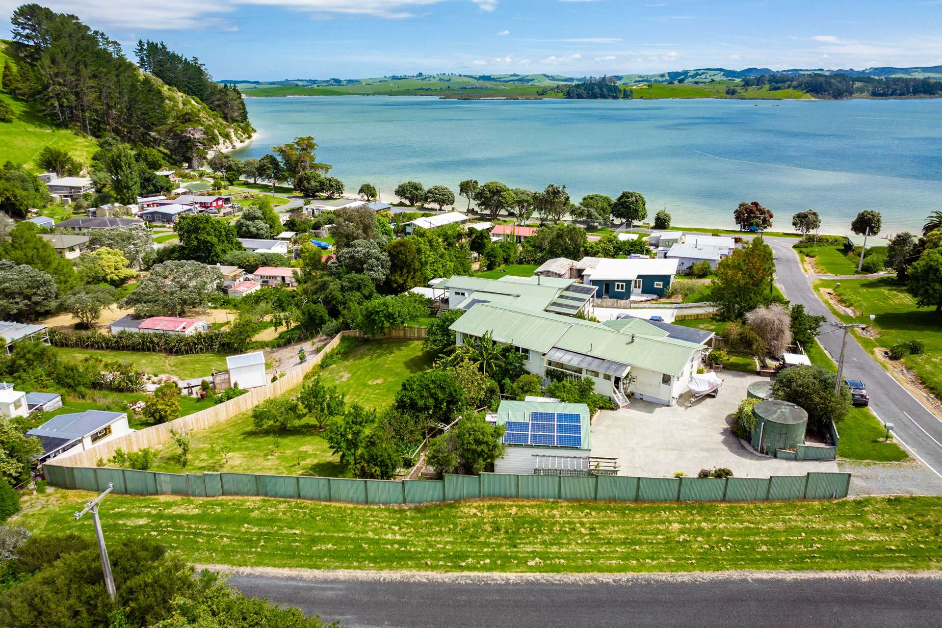 10 Oxford Street Whakapirau_0