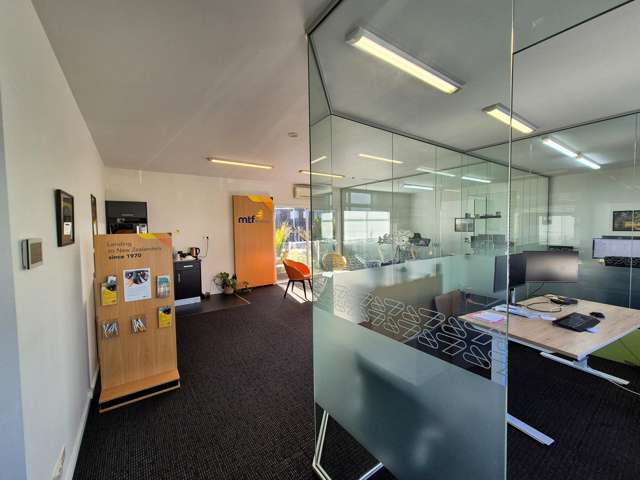 82A Main Road Kumeu_2